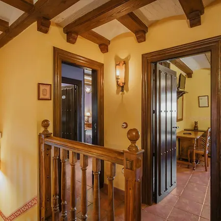 De Casa De Ilustres